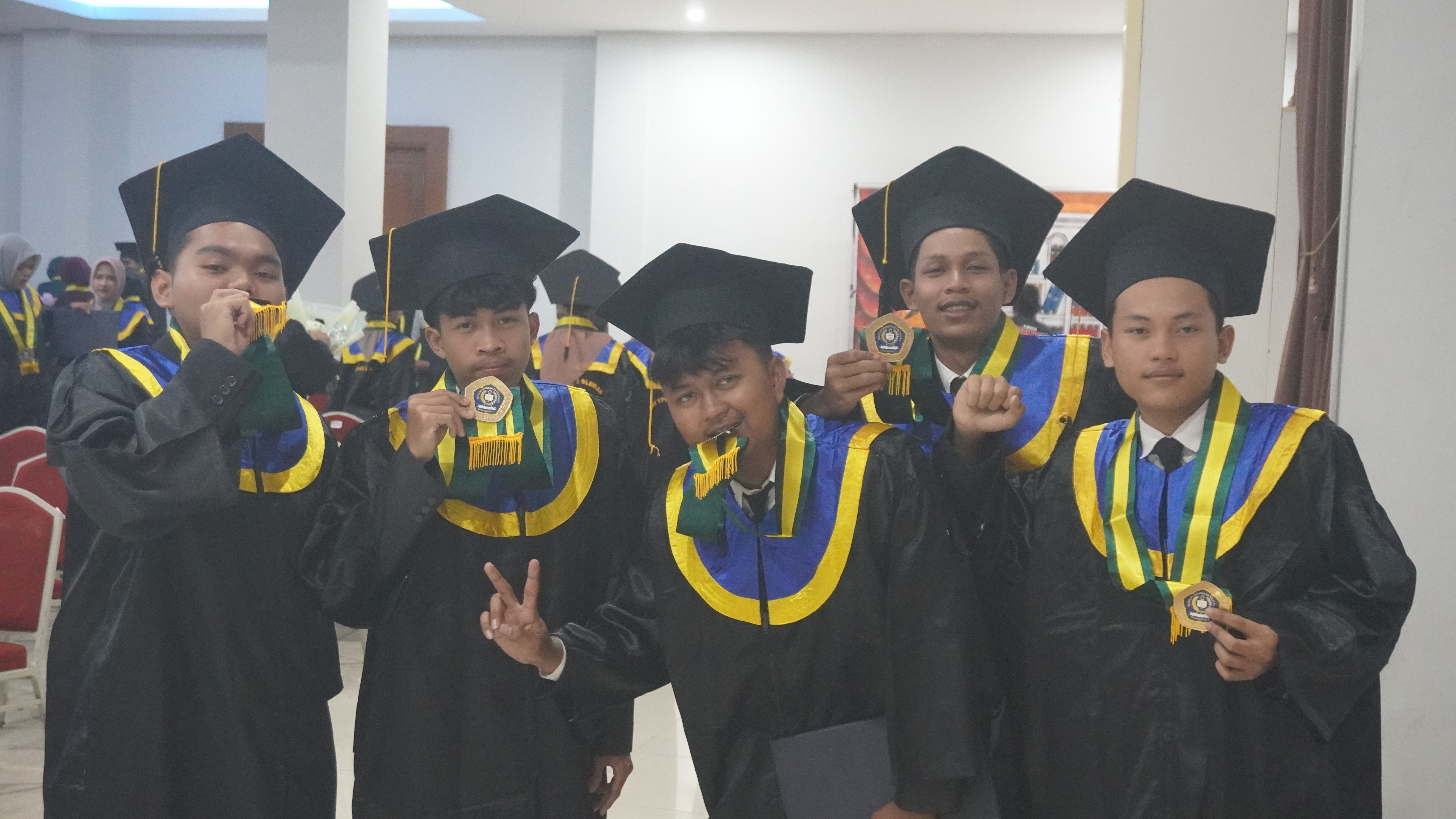 WISUDA PURNA SISWA TAHUN 2024/2025